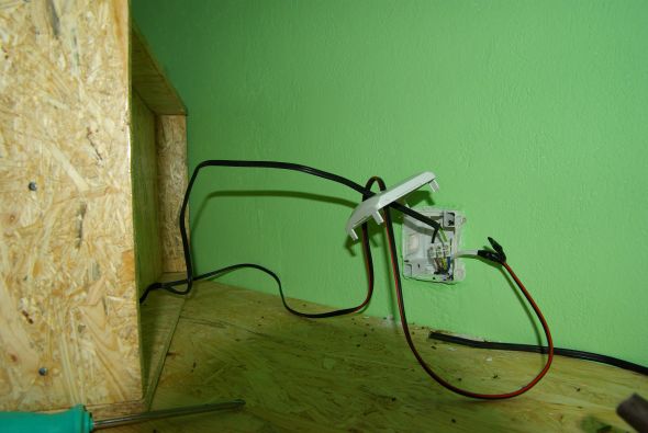 elektro v domcekoch